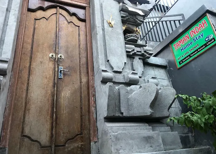 Taman Indah Séjour chez l'habitant
